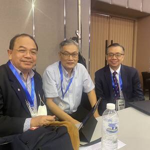 Dr. Manoch (EFT) and Patrick Fung (OMF)